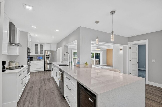 Photo - 14624 Country Side Ln