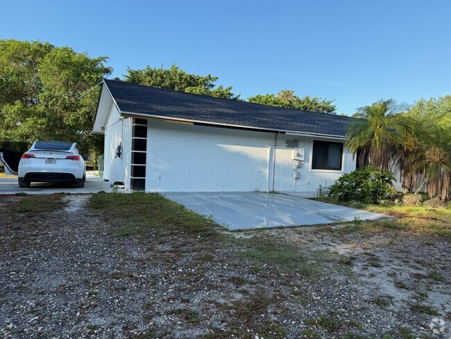 Building Photo - 13530 52nd Ct N Rental