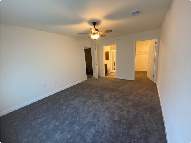 Photo - 210 6th St Unidad 4