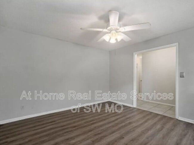 Photo - 2013 N Fairway Ave