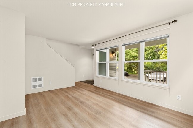 Photo - 2954 S Frontenac St