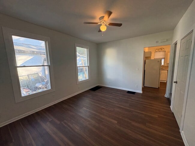 Photo - Three bedroom one bathroom home for rent