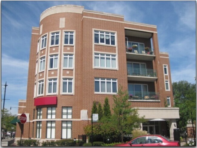Building Photo - 5036 W Pensacola Ave Unit 209 Rental