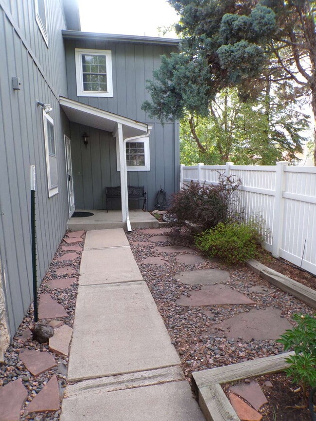 Photo - Heather Ridge Townhome (27XA)