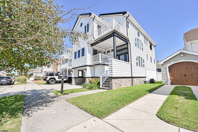 Building Photo - 25 S 31st Ave Rental