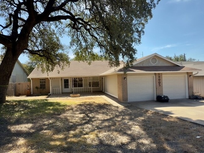 Photo - 12005 Arrowwood Dr Unidad B