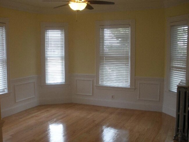 Photo - 3 Foster St Unit 1R