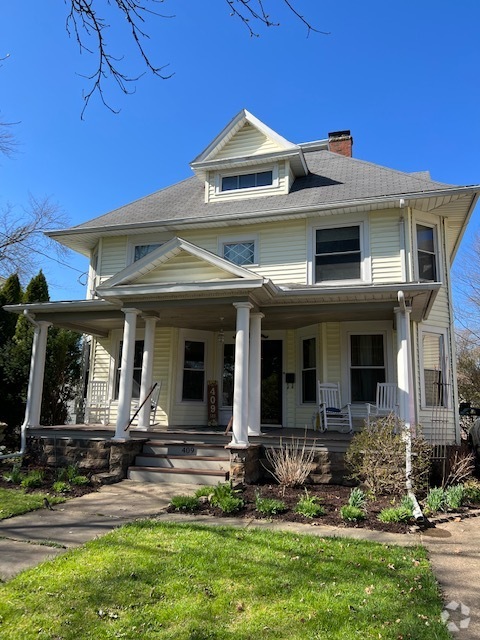 Building Photo - 409 E Main St Rental