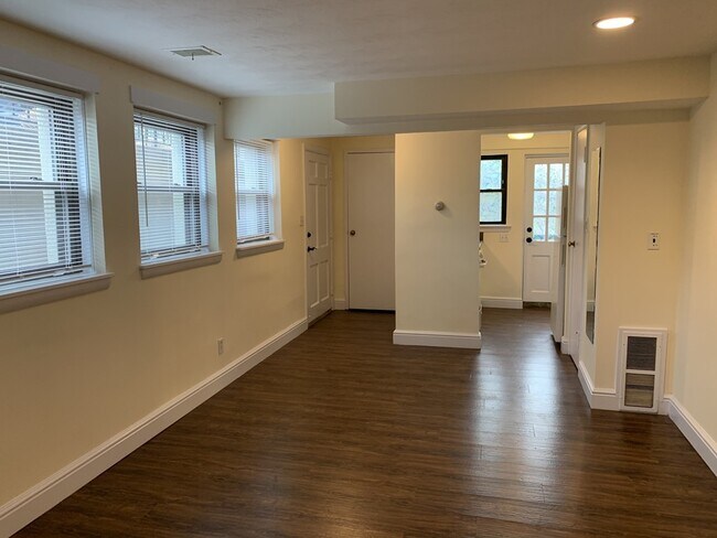 Photo - 140 Church St Unidad B