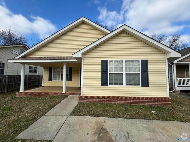 Building Photo - 2904 Wilson Dr NW Rental