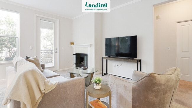 Photo - 1288 E Hillsdale Blvd Unidad C-216.422275