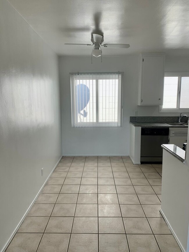 Photo - 8871 18th St