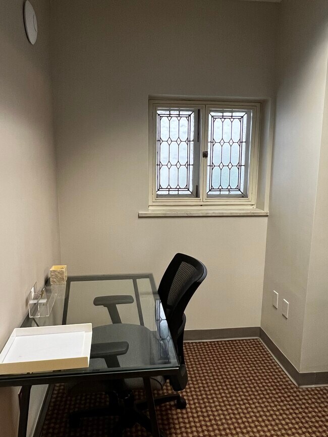 Photo - 24 S River St Unidad 3rd Floor