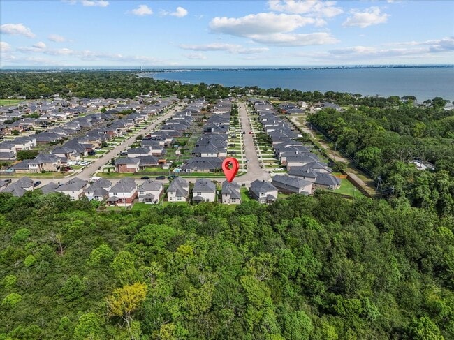Photo - 207 Sea Breeze Dr
