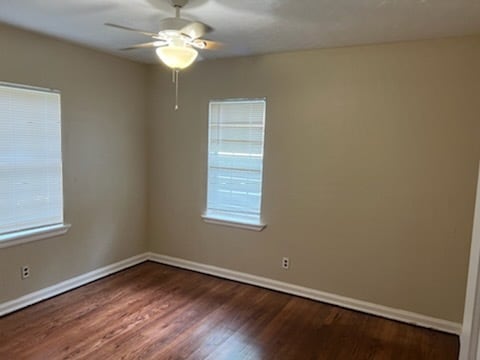 Photo - 1115 N Redbud Dr