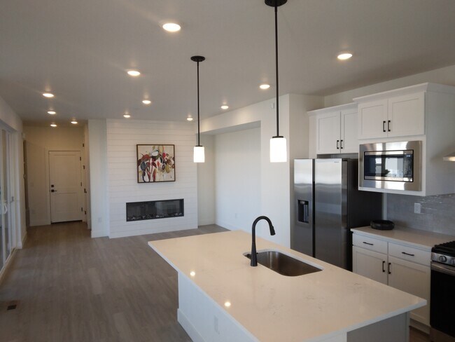 Photo - 1223 S Algonquian St