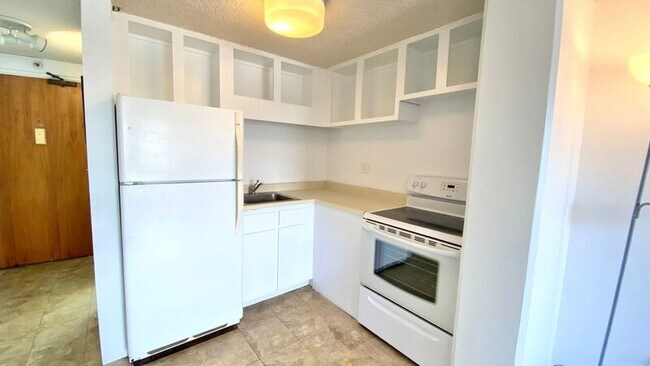 Photo - 2724 Kahoaloha Ln Unit #1002