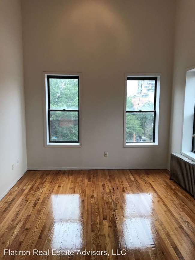 Photo - 146 Wythe Ave