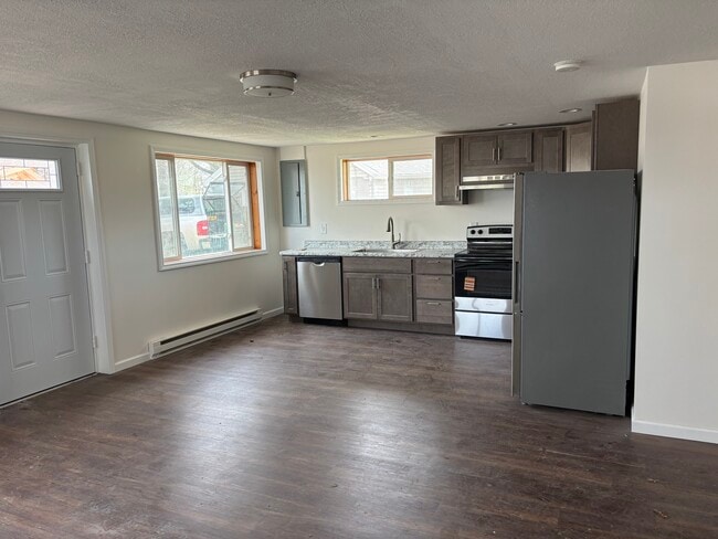 Photo - 4253 S Lakeshore Dr