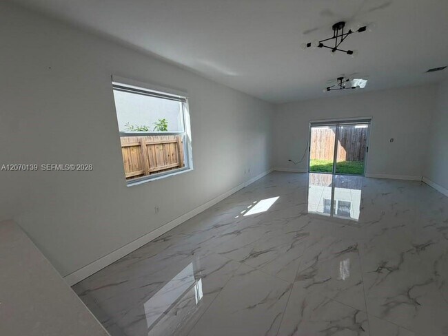 Photo - 1409 SE 26th Ter