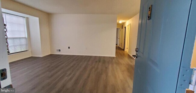 2 Feiler Ct