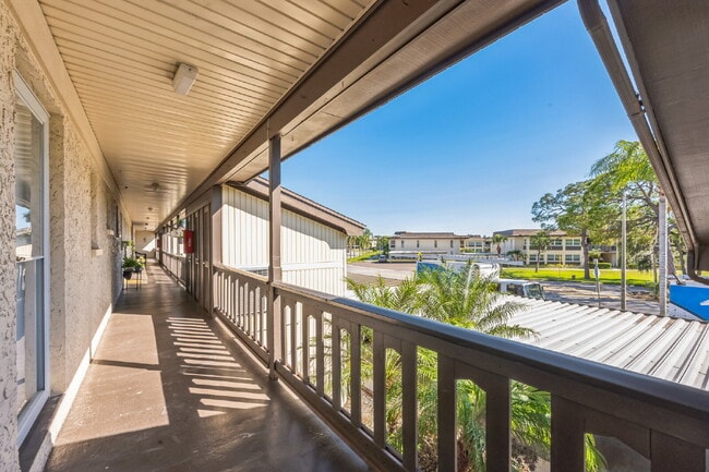 Photo - "Charming Coastal Retreat: Cozy 1-Bedroom ... Unit Apt 202