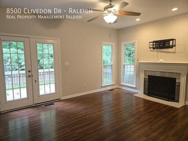 Photo - 8500 Clivedon Dr Unit Raleigh