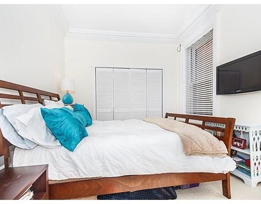 371 Commonwealth Ave Unit 403