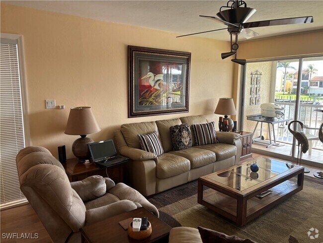 Building Photo - 4117 SE 19th Pl Unit 207 Rental