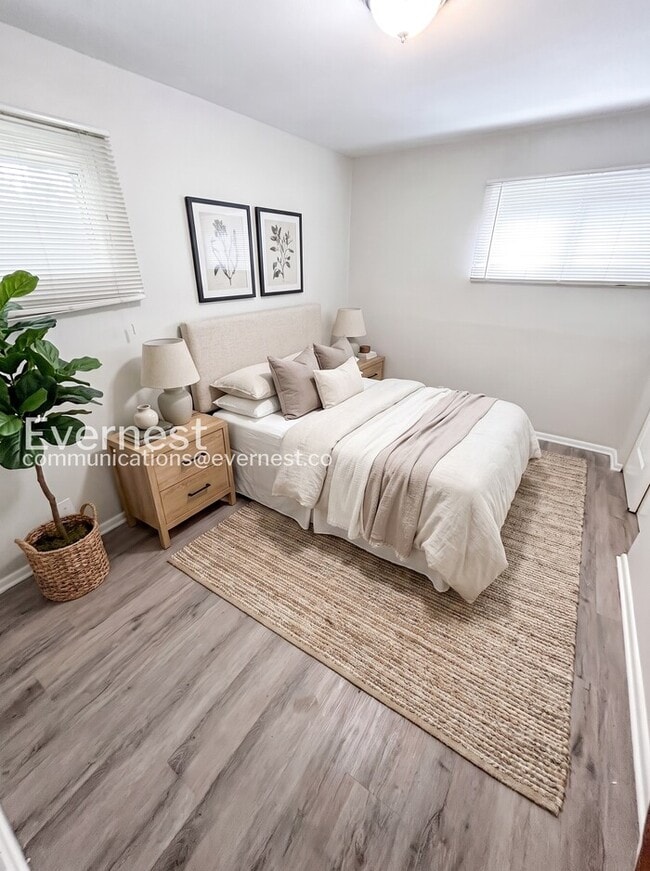 Photo - 7826 Blandford Dr