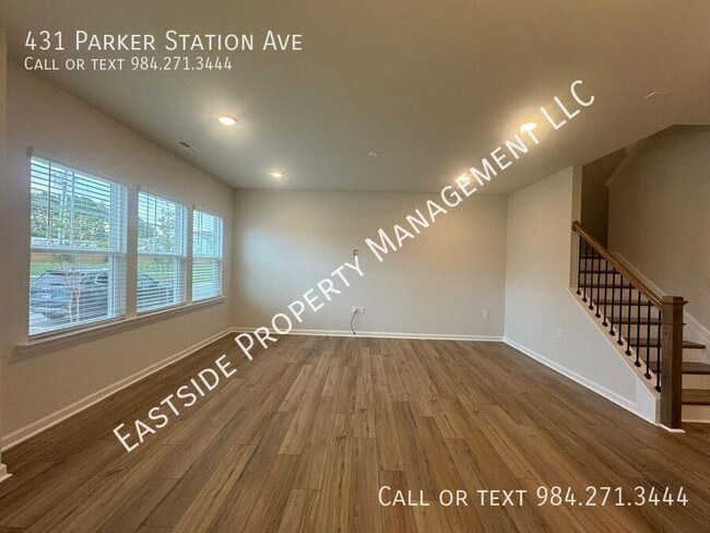 Photo - 431 Parker Sta Ave