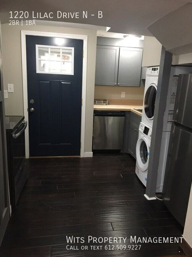 Photo - 1220 Lilac Dr N Unidad B