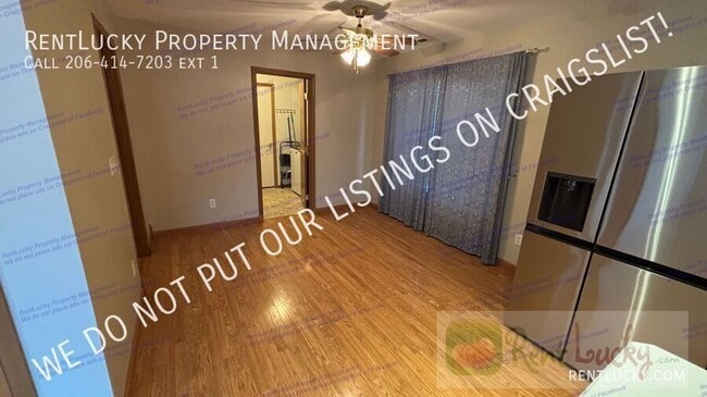 Photo - 9441 Country Hollow Dr E