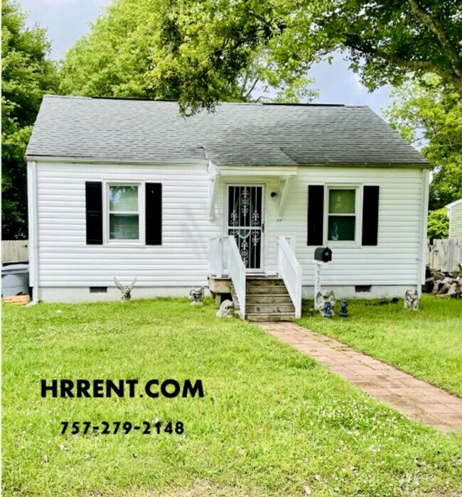 Cute Renovated 3 Bedroom 1 Bath home in Ha... - Cute Renovated 3 Bedroom 1 Bath home in Ha...