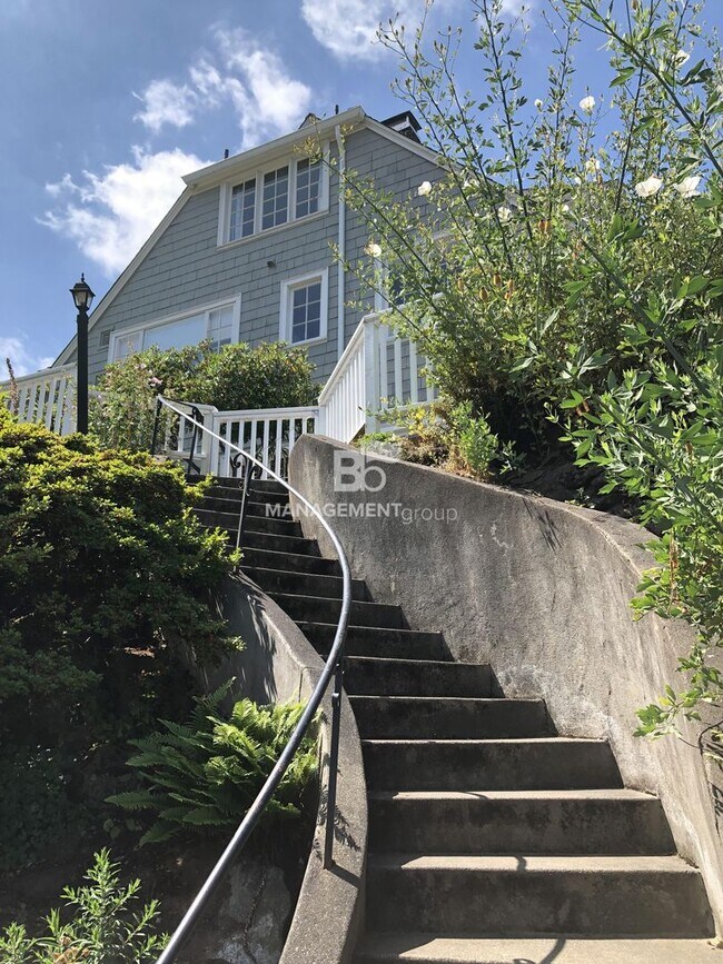 Photo - Portland Heights- Beautiful Home loaded with Character & Charm-Updated Kitchen- Spacious Yard