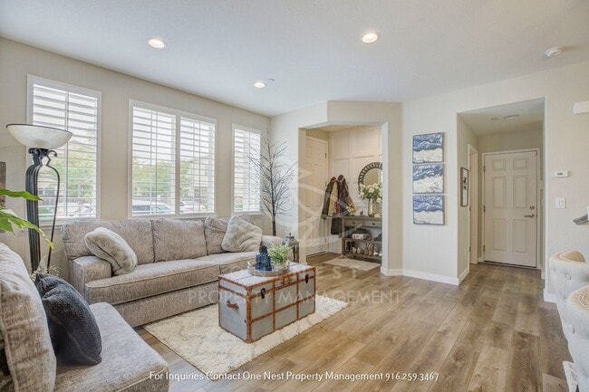 Photo - Upgraded Lincoln Crossing Oasis | Walking distance to MANY ammenities