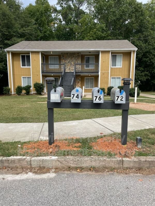 Photo - 74 Clay St Unit 76