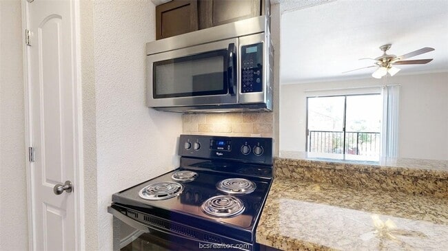 Photo - 904 University Oaks Blvd Unidad 85