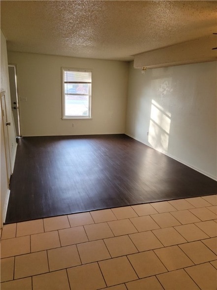 Photo - 592 N Betty Jo Dr