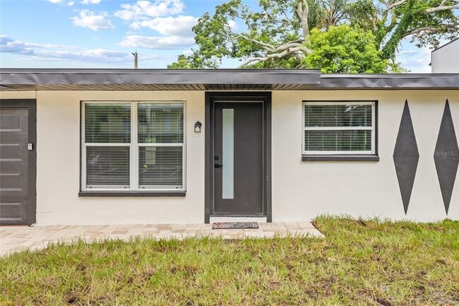 Photo - 2134 Catalina Dr