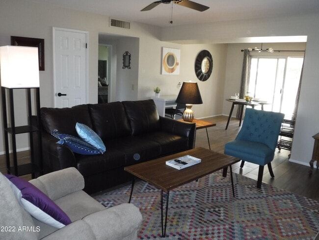 Photo - 11029 W Caron Dr