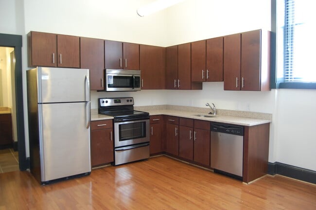 Building Photo - Old Towne Flats Rental