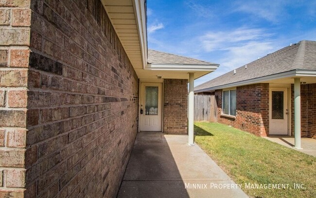 Photo - 515 N Clinton Ave