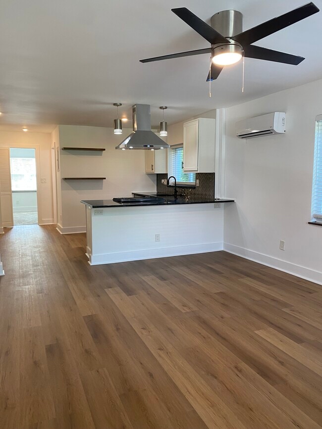 Photo - 3041 Cleinview Ave Unit #2