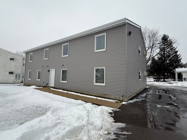 Photo - 1017 21st St SE Unit A1017-04