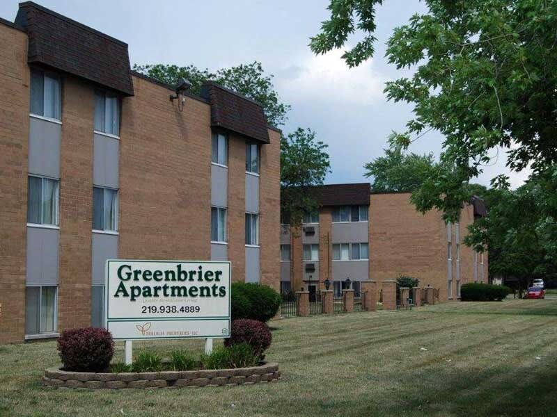 Greenbrier Apartments - Greenbrier Apartments