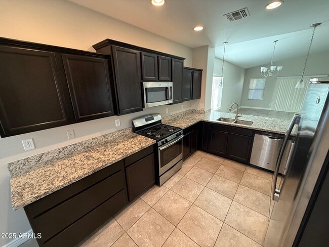 Photo - 2682 E Gillcrest Rd