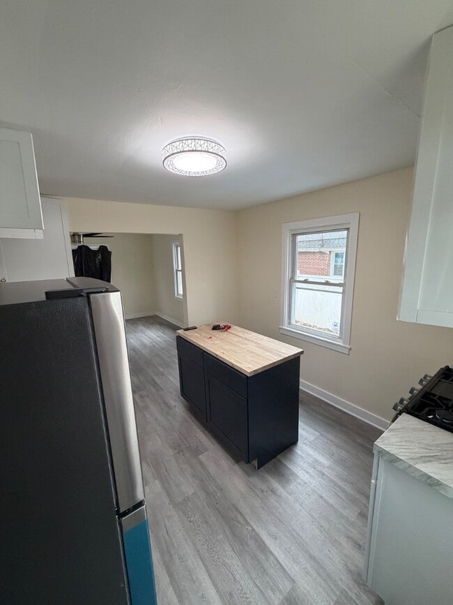 Photo - 501 Pearl Harbor St