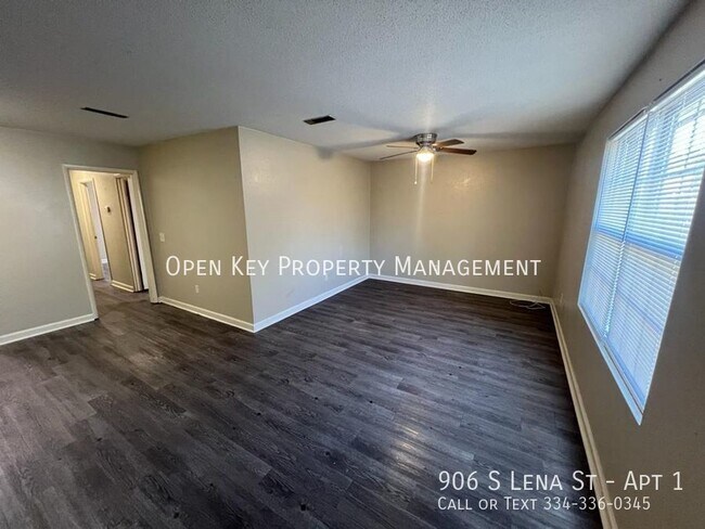 Photo - 906 S Lena St Unit Apt 1