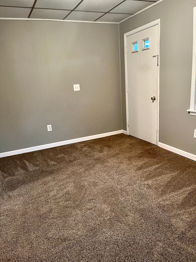 Photo - 400-402-402 Clarkson Ave Unidad 402